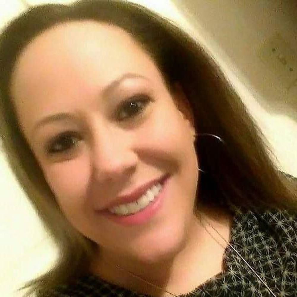 Meet your Posher, Dana